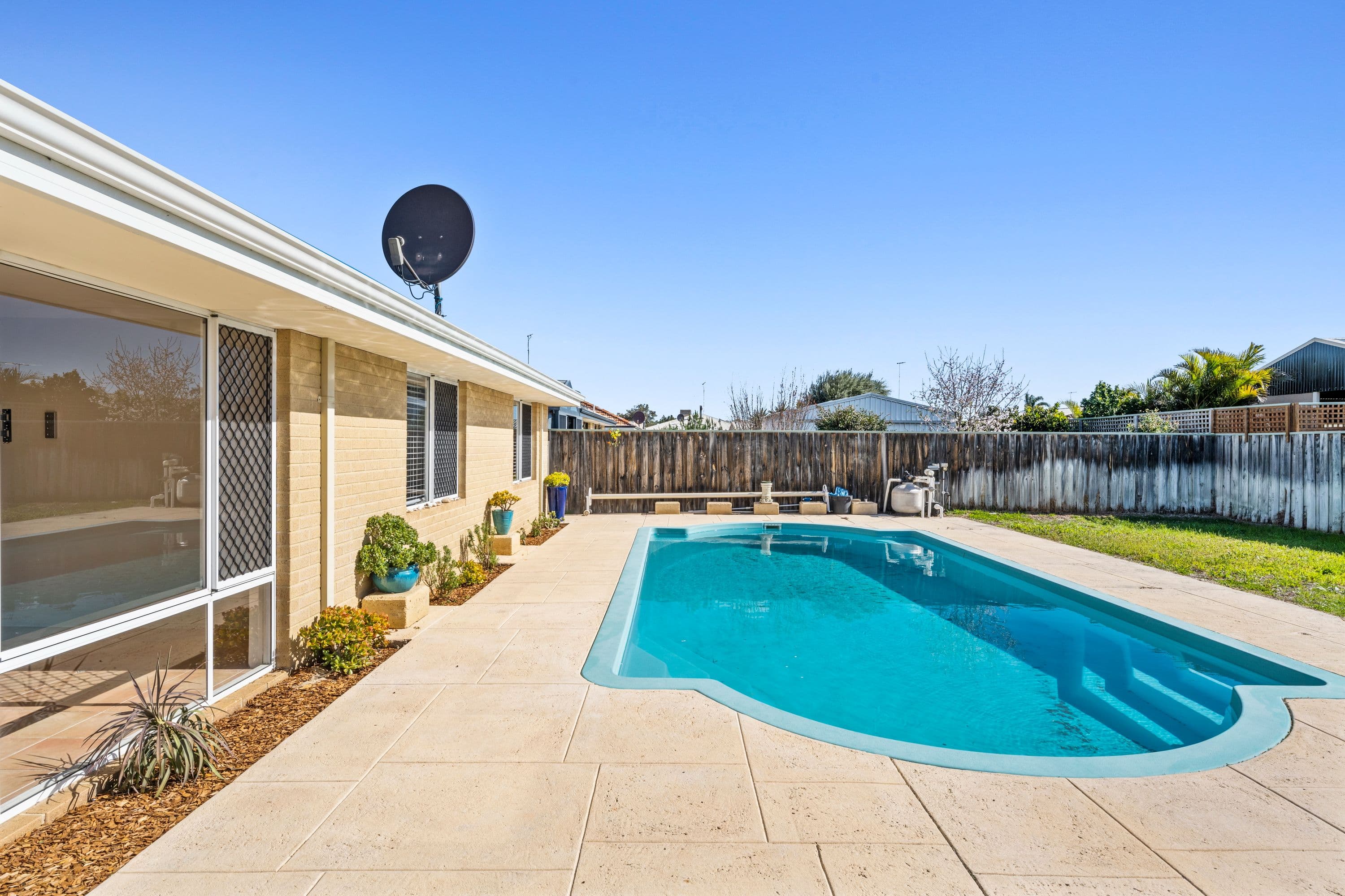 25 Bethel Corner, Halls Head WA 6210, Halls Head - Thumbnail 2