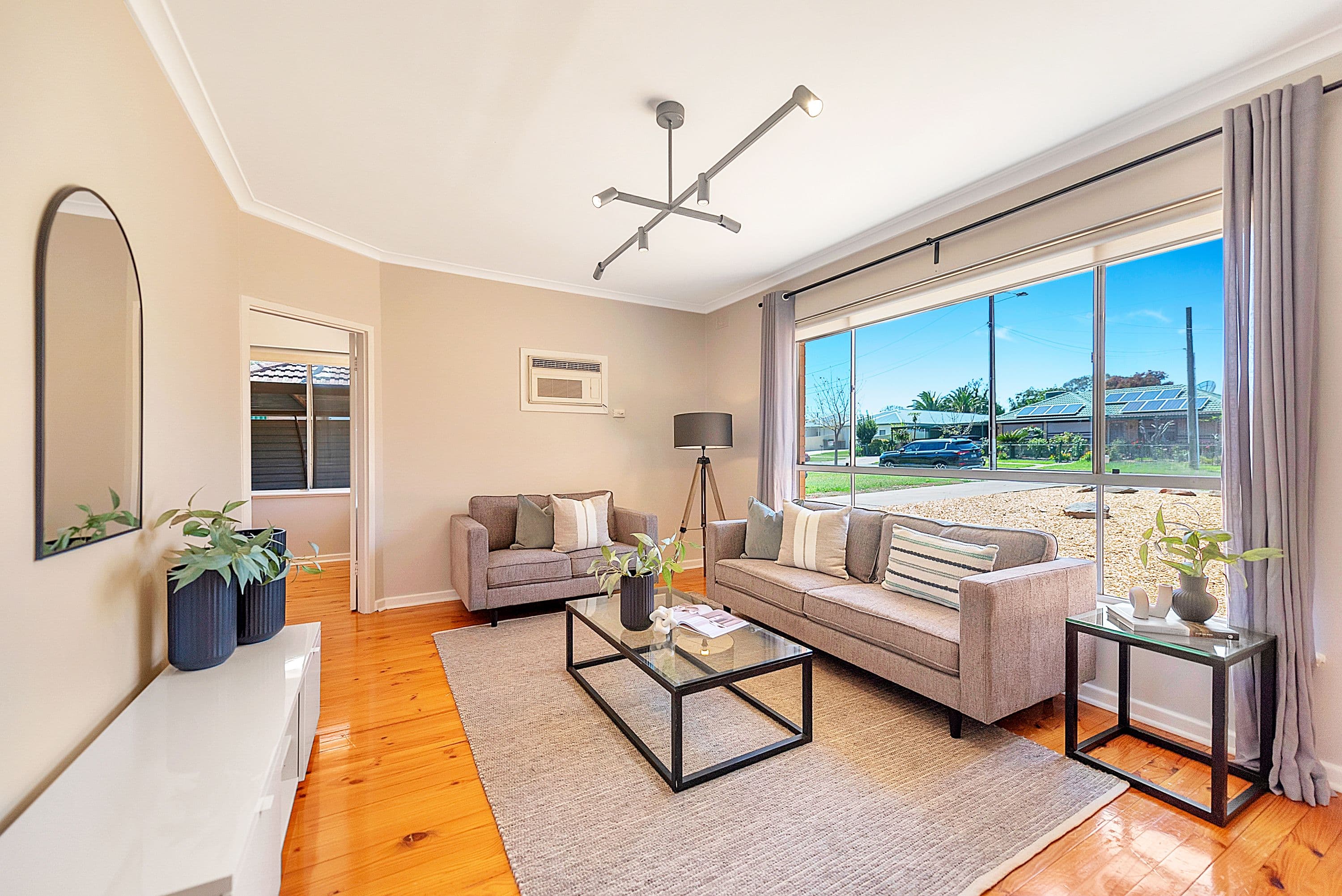 31 Daphne Road, Salisbury East SA 5109, Salisbury East - Image 1