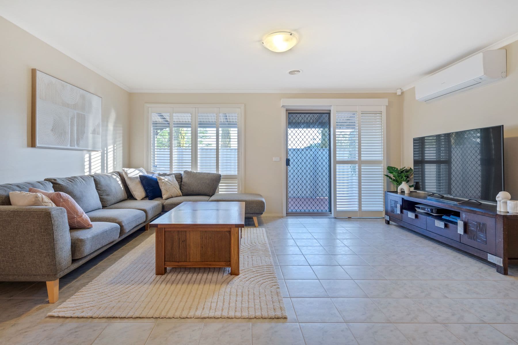 18 Ogilvy Avenue, Greenvale VIC 3059, Greenvale - Thumbnail 4