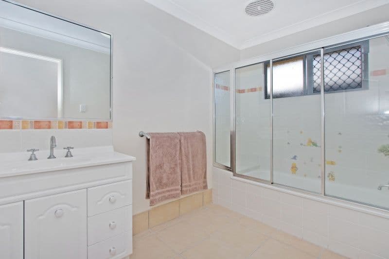 12 Lakewood Avenue, KIRWAN QLD 4817, Kirwan - Thumbnail 4