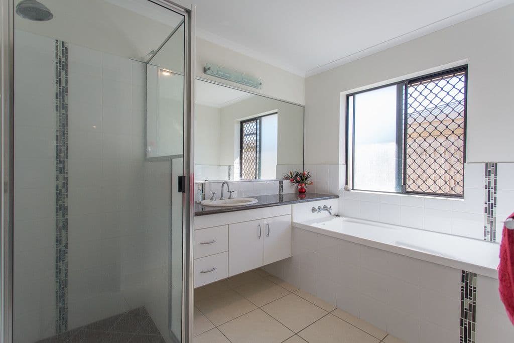34 Elizabeth, Mirani QLD 4754, Mirani - Thumbnail 5
