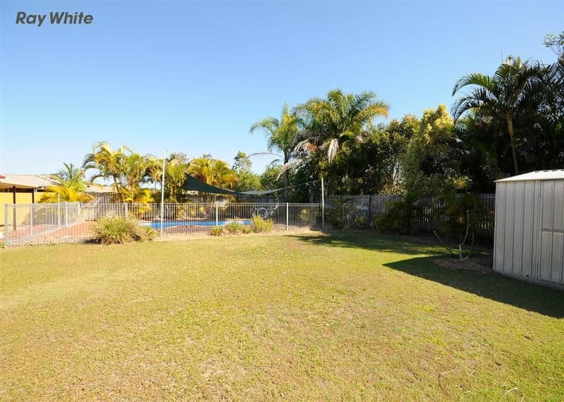 44 Thornbill Drive, ELI WATERS QLD 4655, Eli Waters - Thumbnail 2