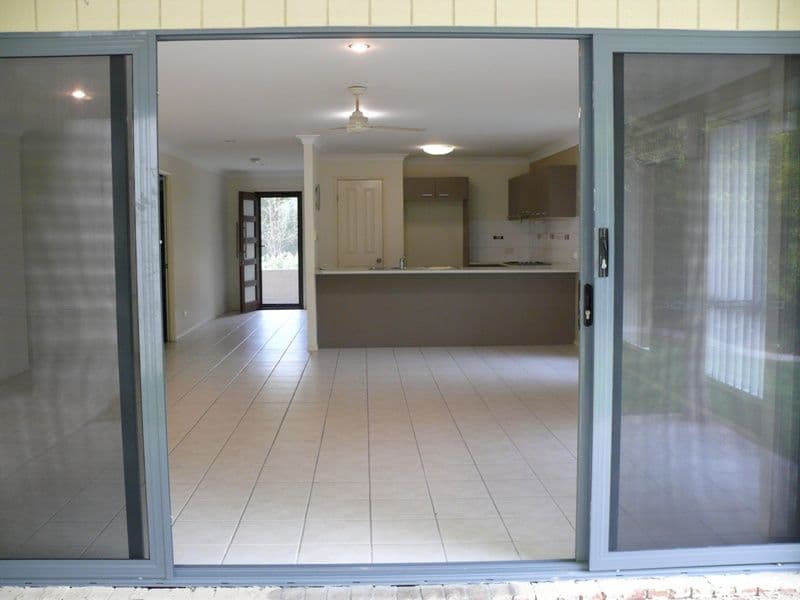 13 Napier Court, Pacific Pines QLD 4211, Pacific Pines - Thumbnail 3