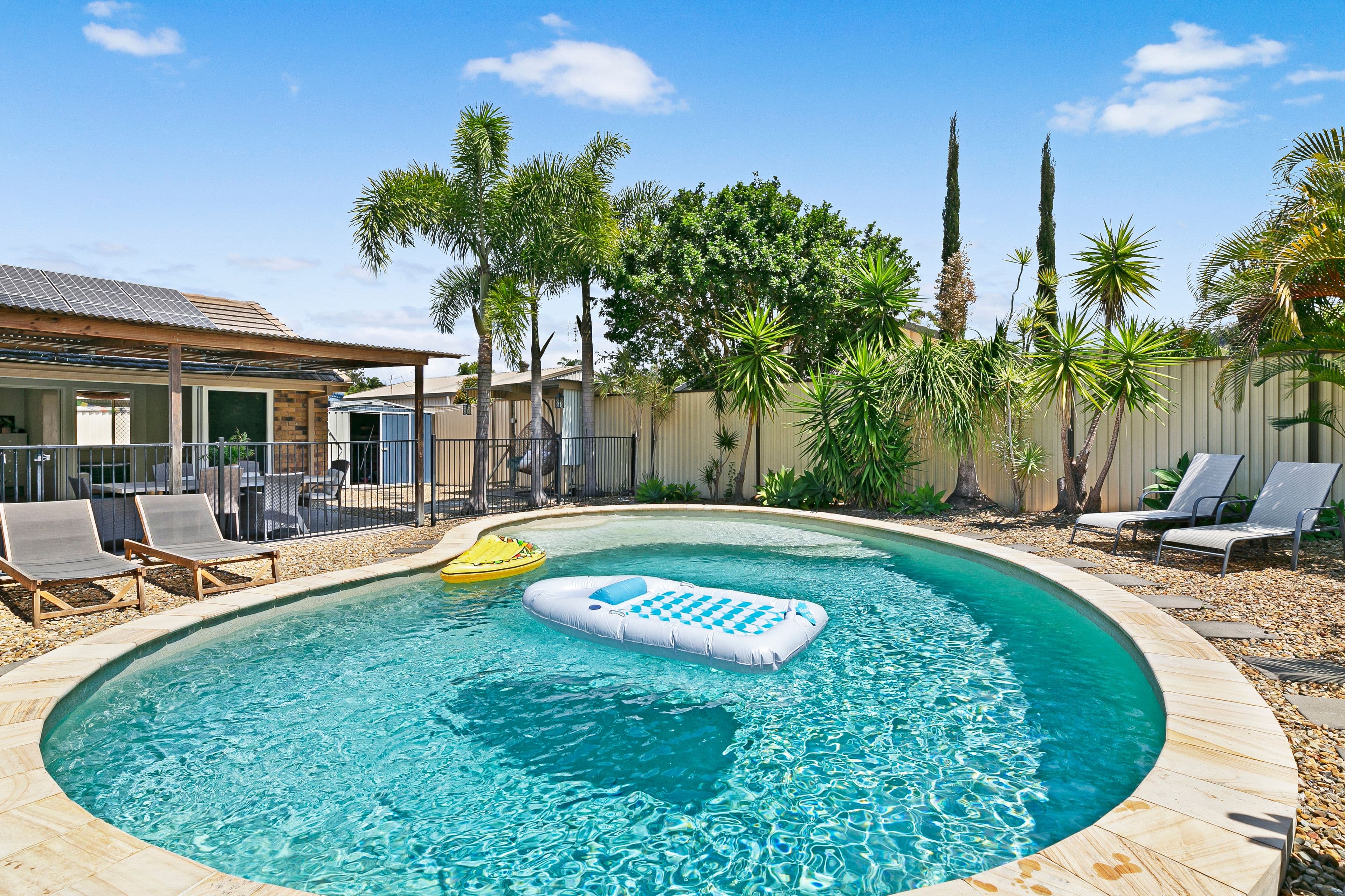 3 Burke Crescent, Mudgeeraba QLD 4213, Mudgeeraba - Thumbnail 2