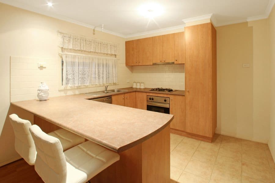 8 Manna Court, FERNTREE GULLY VIC 3156, Ferntree Gully - Thumbnail 2