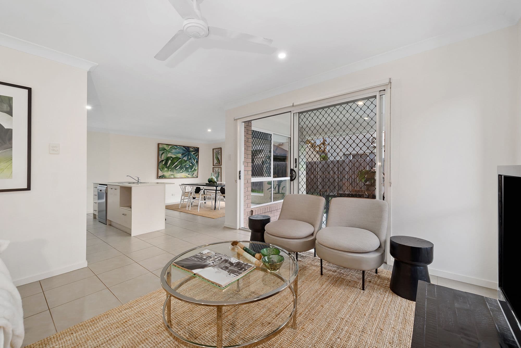 31 Woodgate Street, Oxley QLD 4075, Oxley - Thumbnail 2