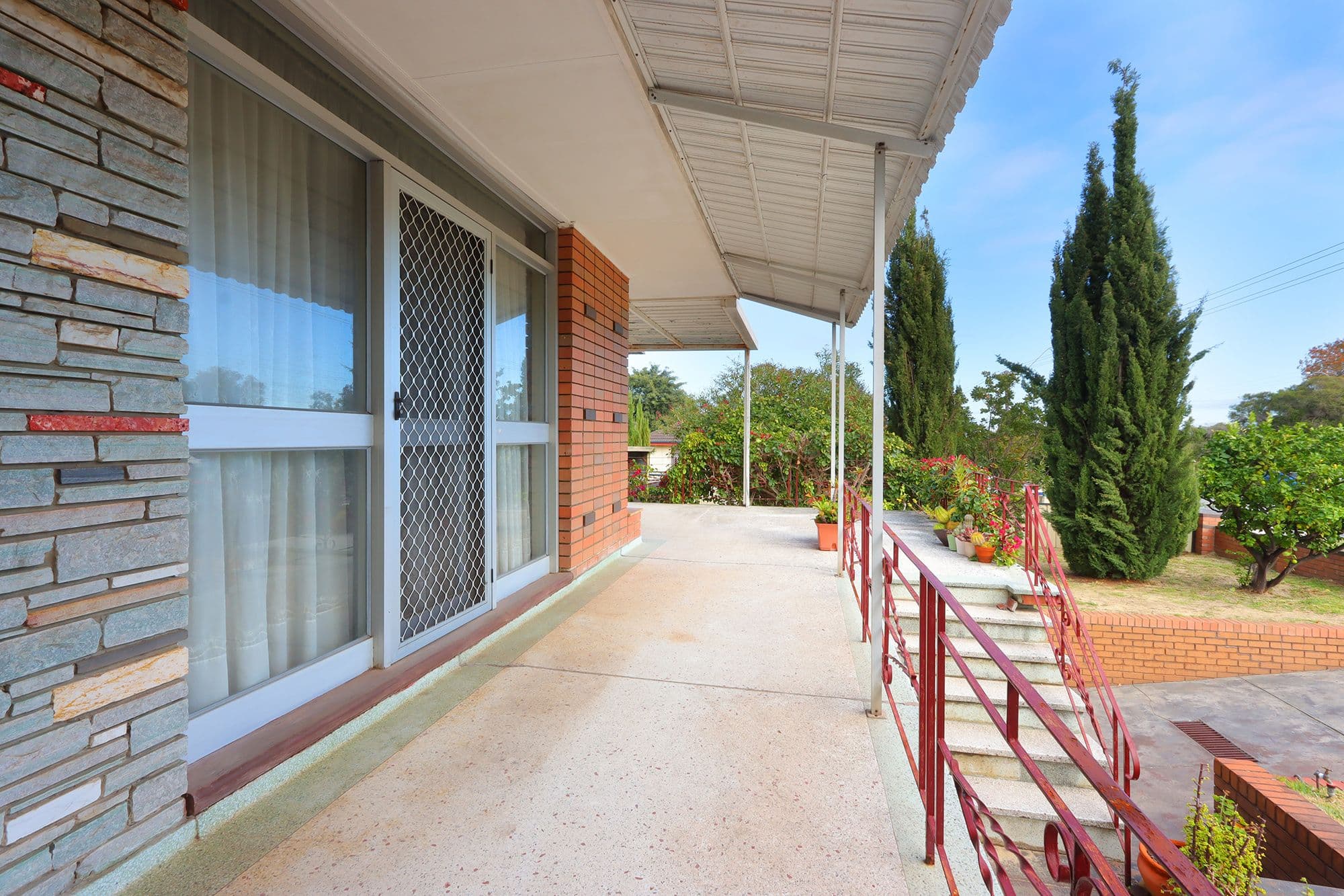 134 Morley Drive, Yokine WA 6060, Yokine - Thumbnail 3