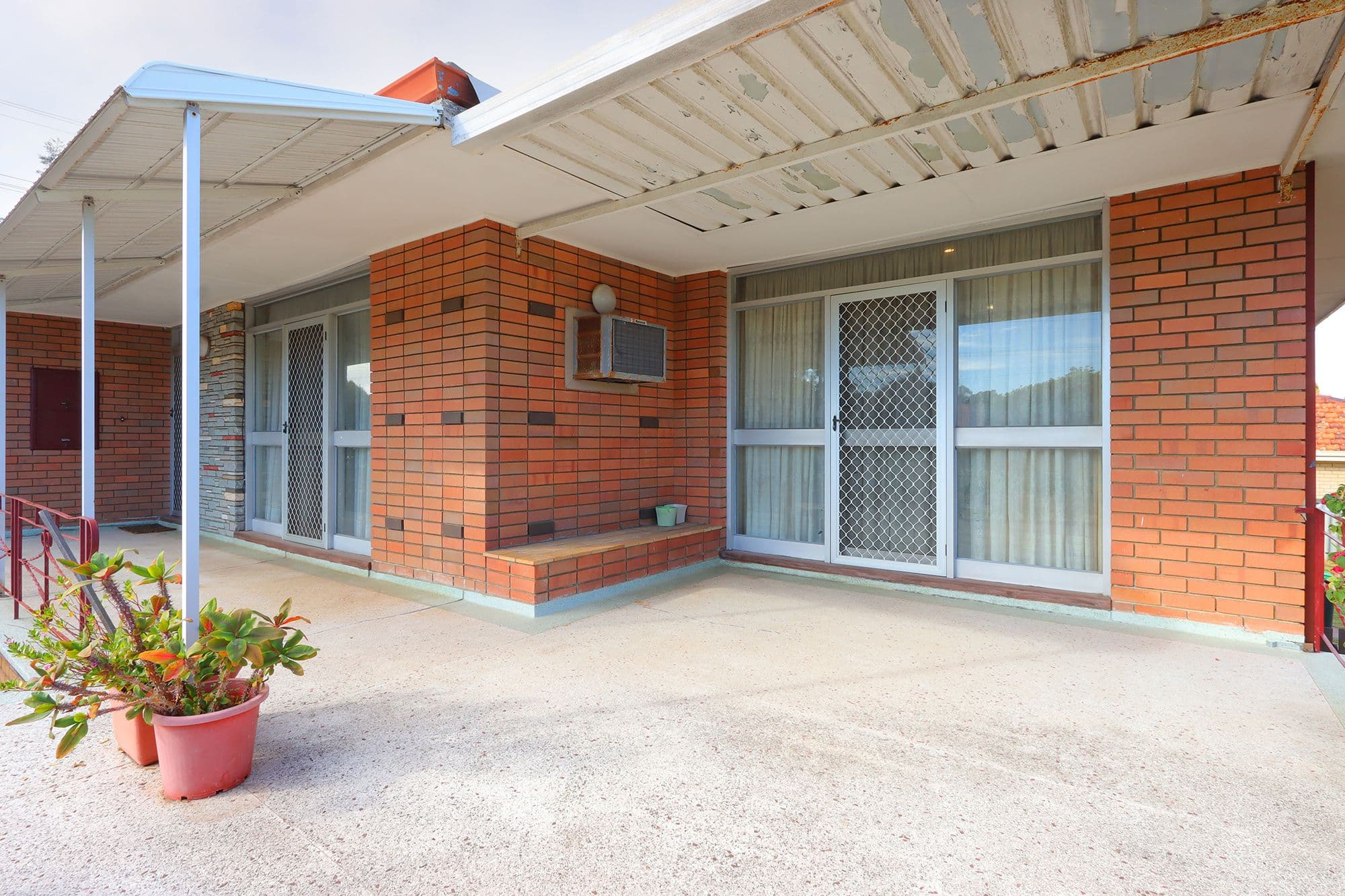 134 Morley Drive, Yokine WA 6060, Yokine - Thumbnail 4