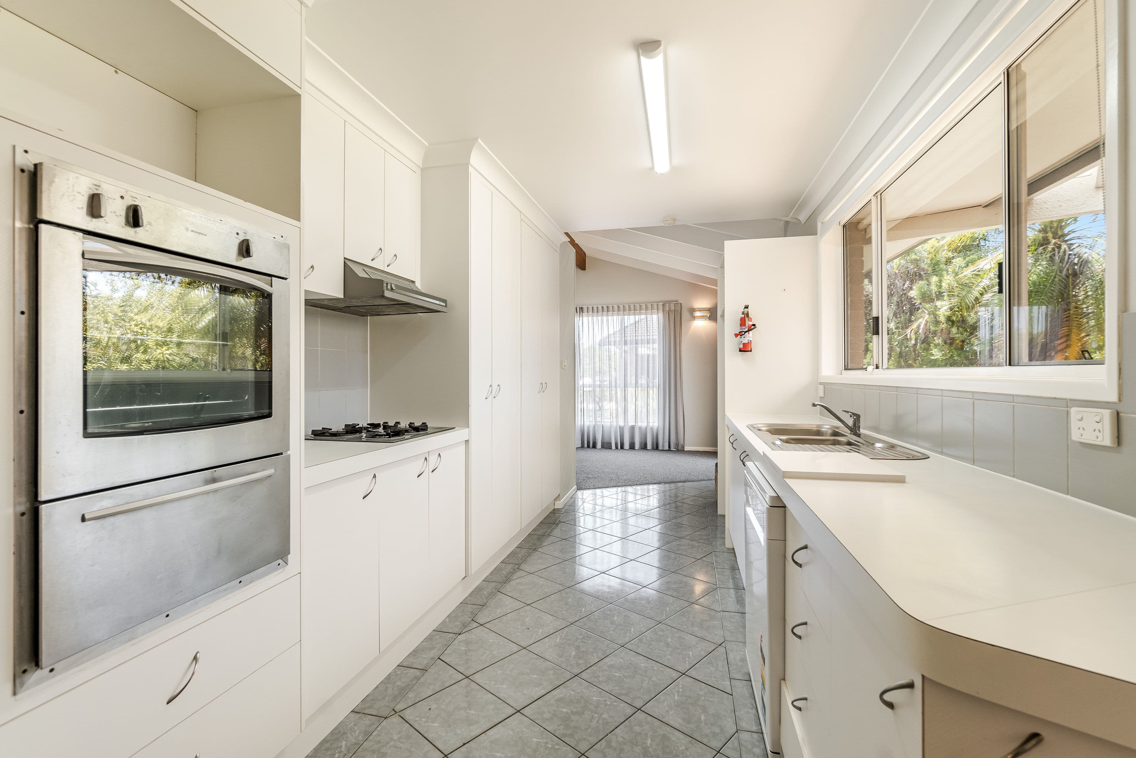 18 Melaleuca Drive, Yamba NSW 2464, Yamba - Thumbnail 3