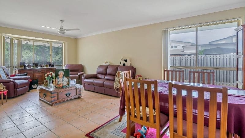 10 Shannonbrook Avenue, Ormeau QLD 4208, Ormeau - Thumbnail 6