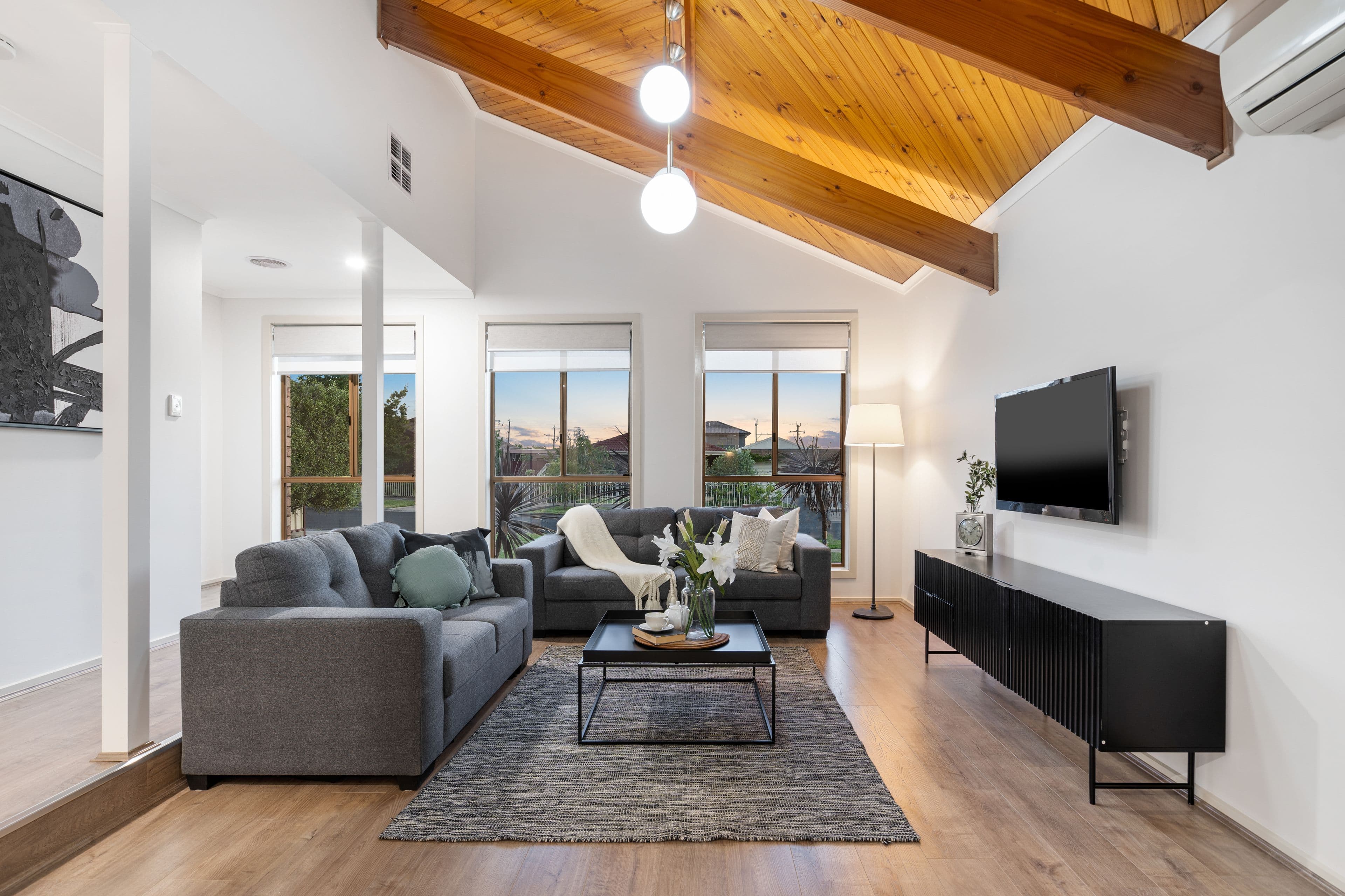 4 Chaucer Close, Delahey VIC 3037, Delahey - Thumbnail 2