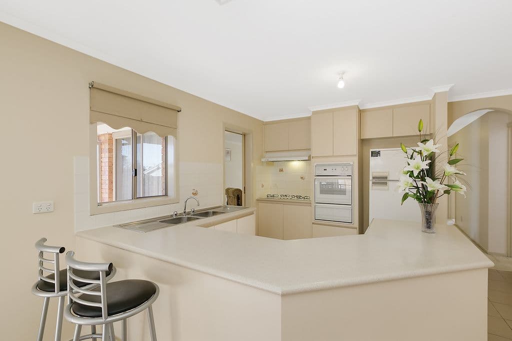 27 Messmate Street, LALOR VIC 3075, Lalor - Thumbnail 2