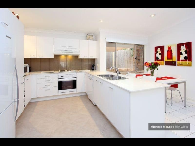 47 Morningview Street, CHAPEL HILL QLD 4069, Chapel Hill - Thumbnail 7
