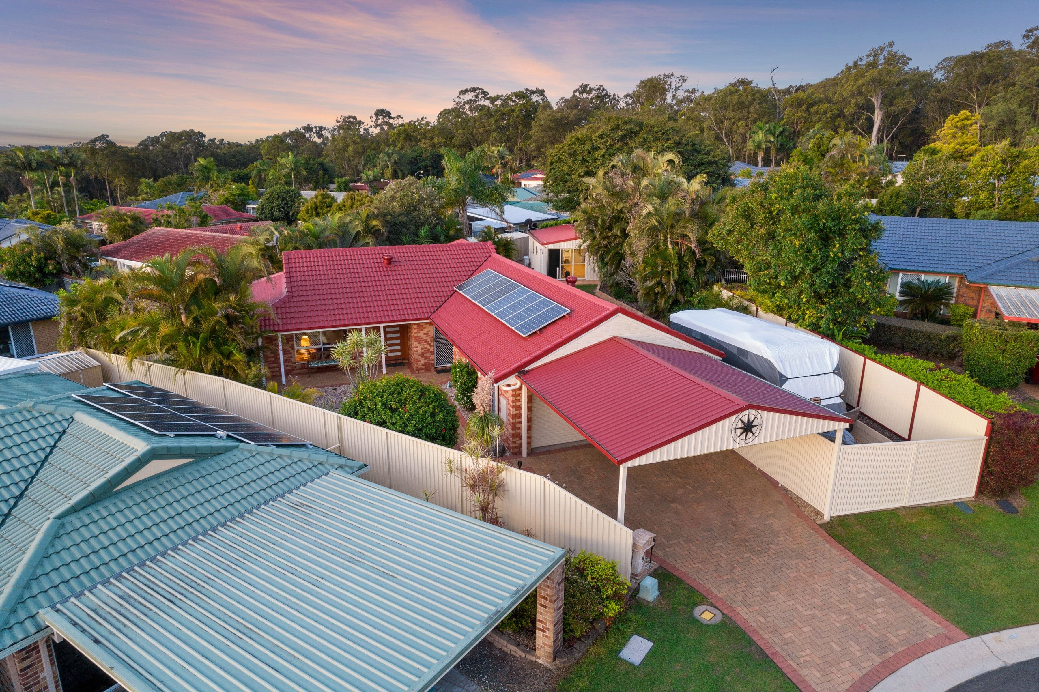 8 Kew Place, Heritage Park QLD 4118, Heritage Park - Image 1