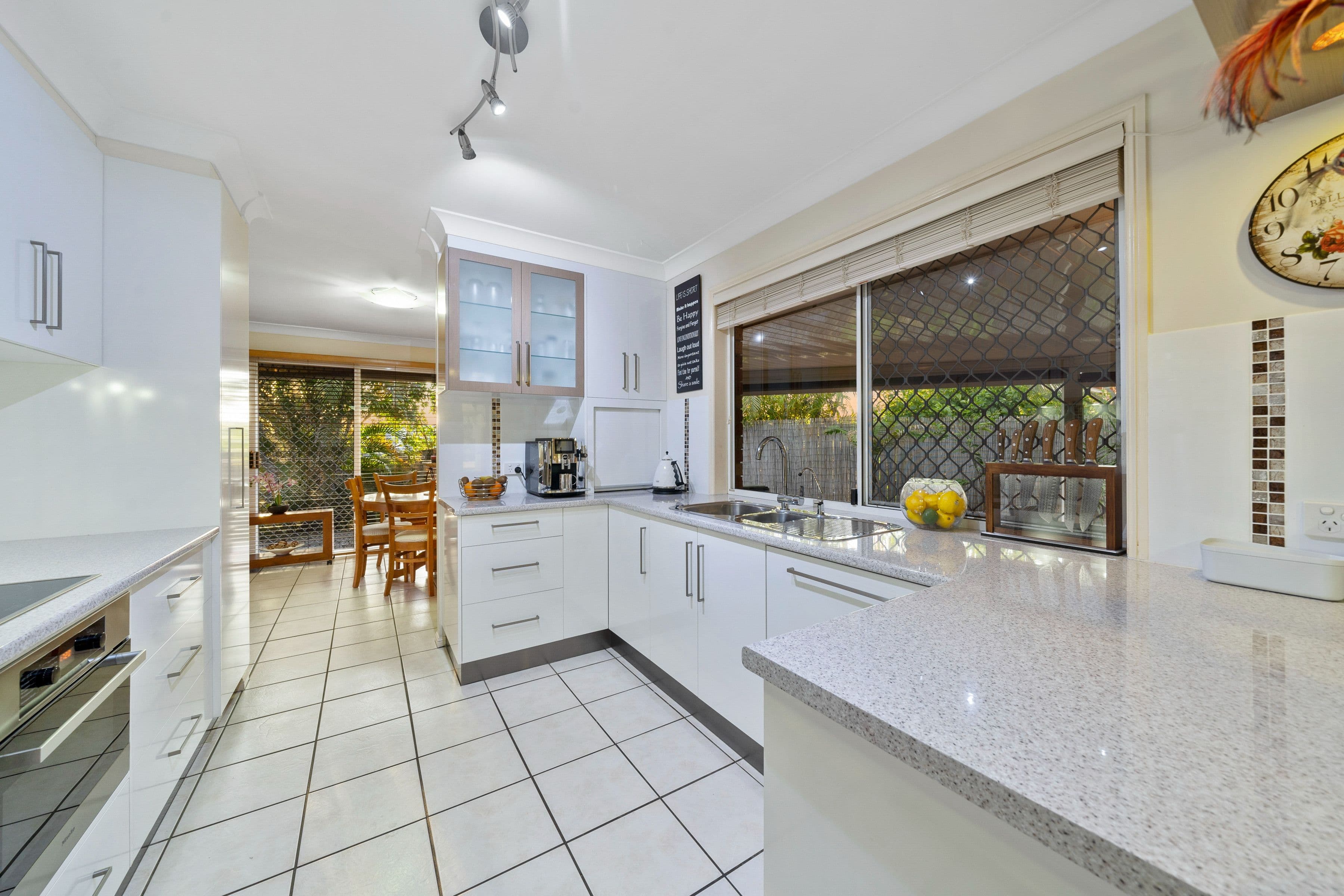 8 Kew Place, Heritage Park QLD 4118, Heritage Park - Thumbnail 3