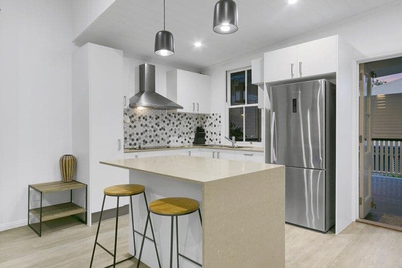 36 Willmington Street, Wooloowin QLD 4030, Wooloowin - Thumbnail 2