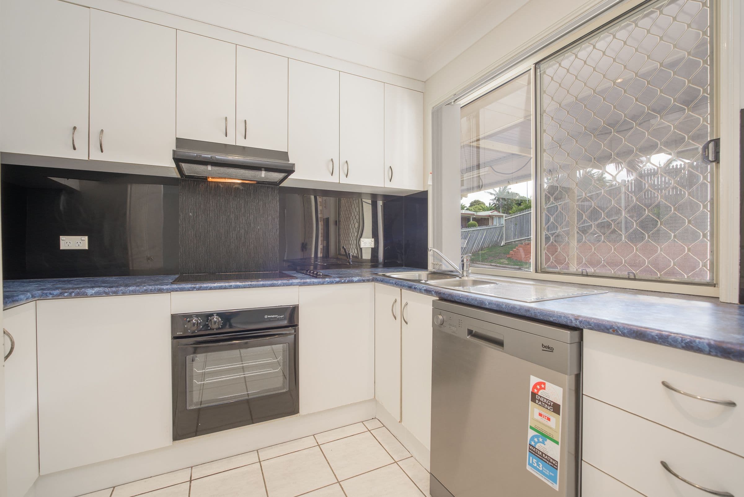 2 Orlando Place, New Auckland QLD 4680, New Auckland - Thumbnail 6