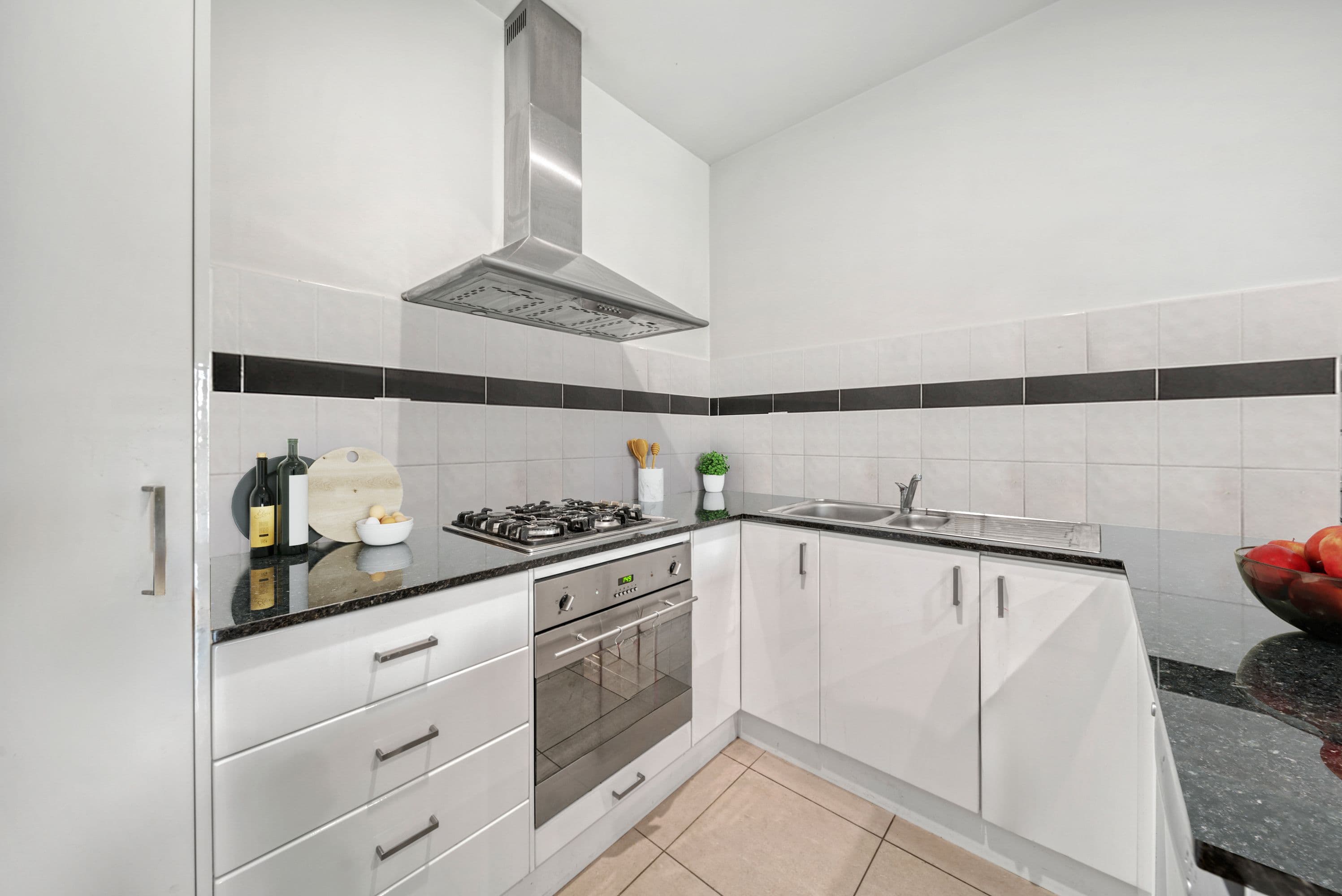 33 Moore Street, Turner ACT 2612, Turner - Thumbnail 2