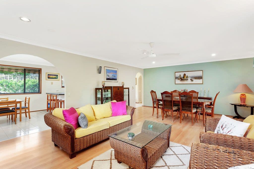 14 Darnel Street, Elanora QLD 4221, Elanora - Thumbnail 3