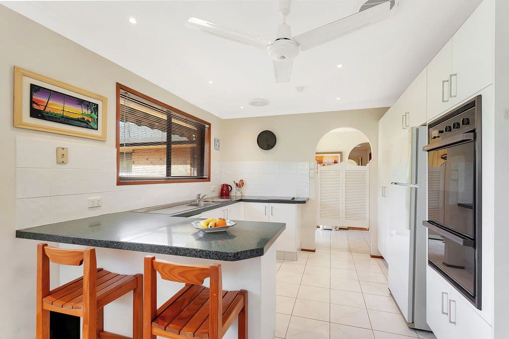 14 Darnel Street, Elanora QLD 4221, Elanora - Thumbnail 5