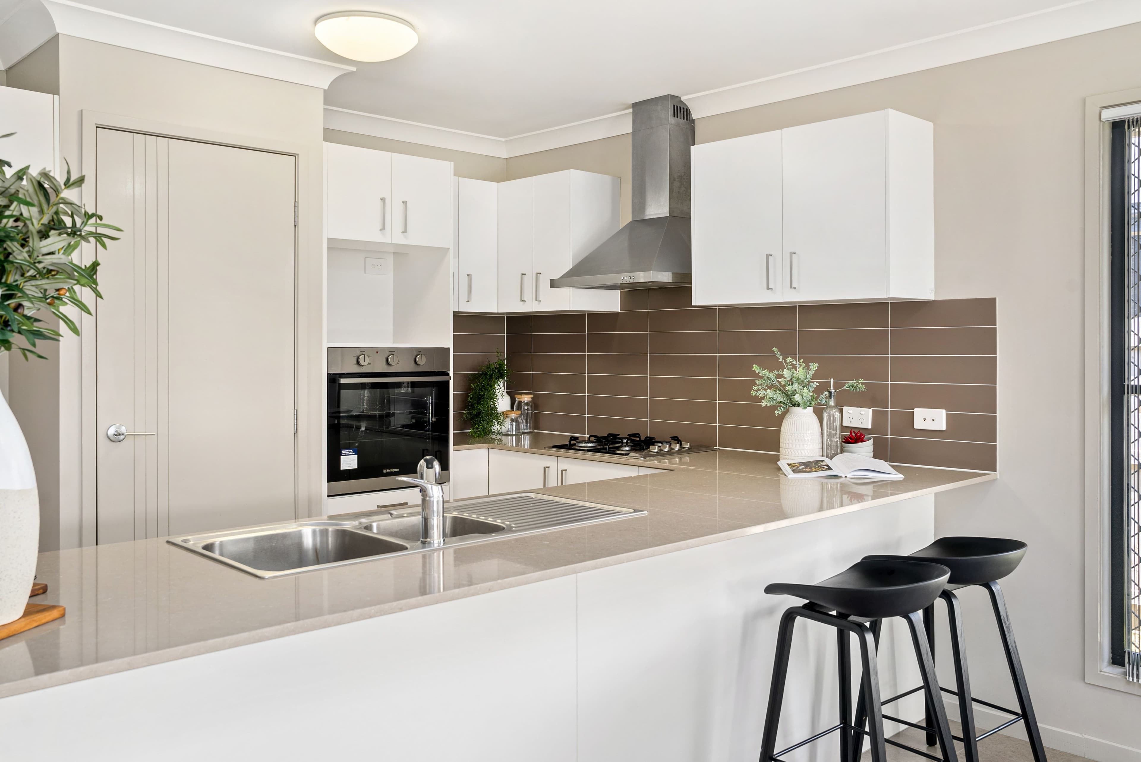 38 Python Street, Dakabin QLD 4503, Dakabin - Thumbnail 2