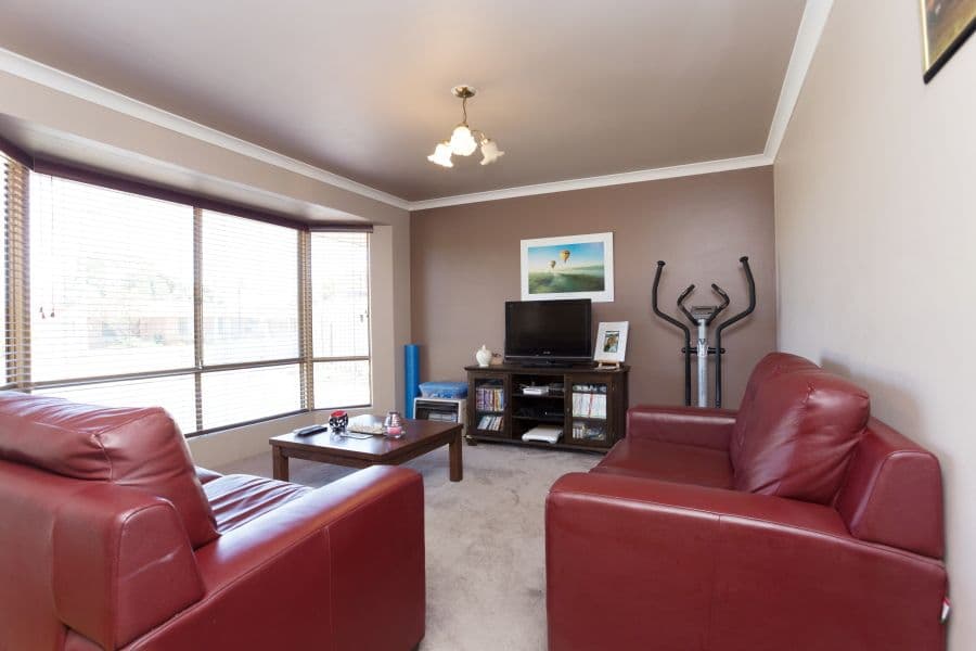 7 Thompson Place, KEWDALE WA 6105, Kewdale - Thumbnail 2