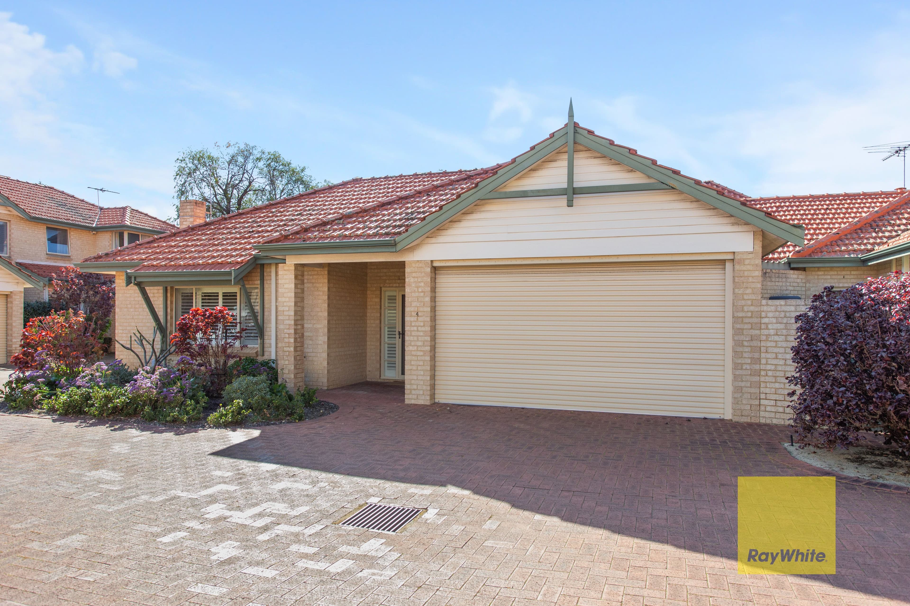 2 Airlie Street, Claremont WA 6010, Claremont - Thumbnail 2