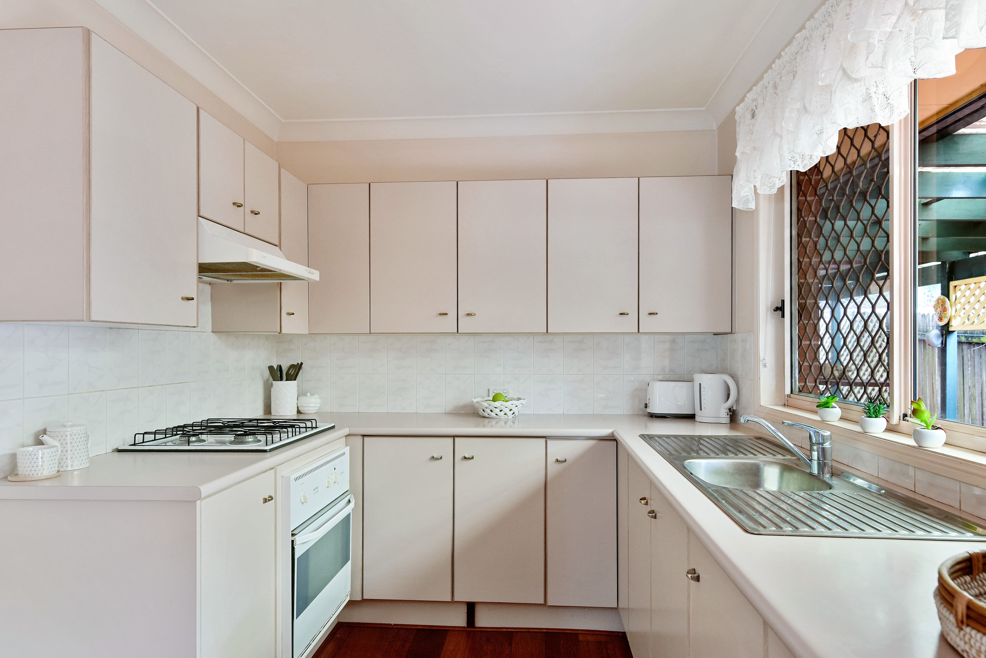 10 Macintyre Street, Bateau Bay - Thumbnail 4