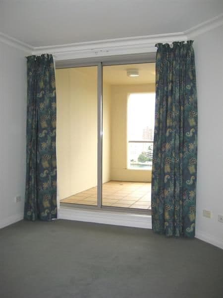 12 Glen Street, MILSONS POINT NSW 2061, Milsons Point - Thumbnail 4