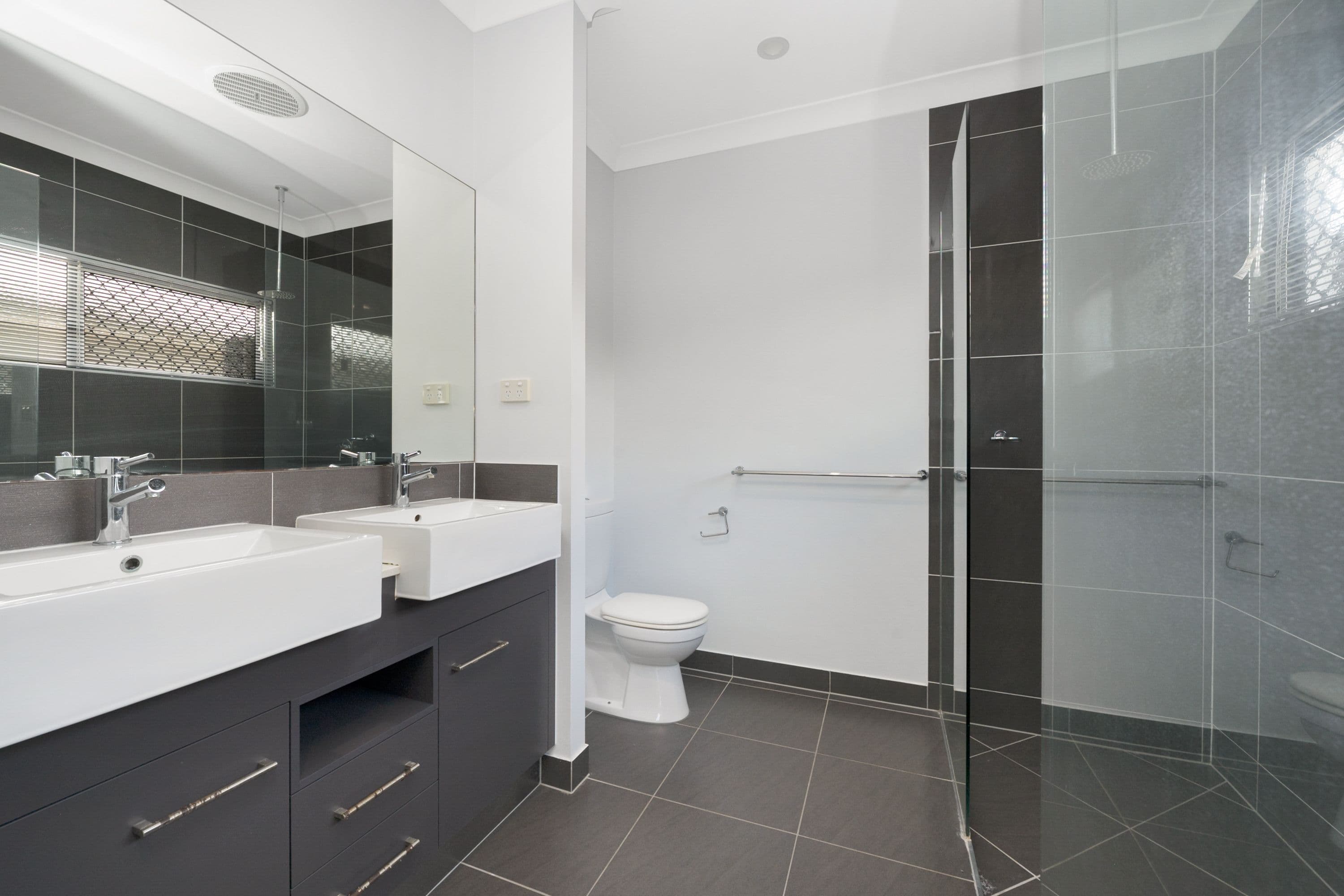 21 Greater Ascot Avenue, Shaw QLD 4818, Shaw - Thumbnail 7