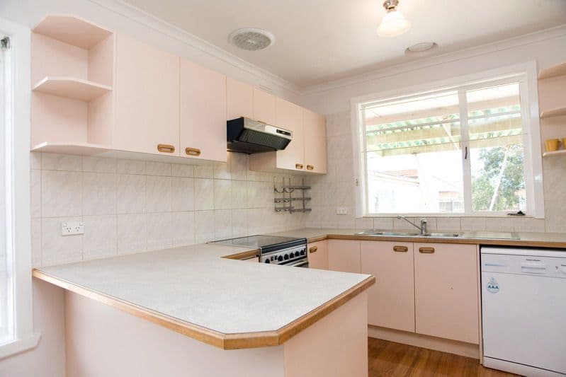 5 Carson Street, RESERVOIR VIC 3073, Reservoir - Thumbnail 2