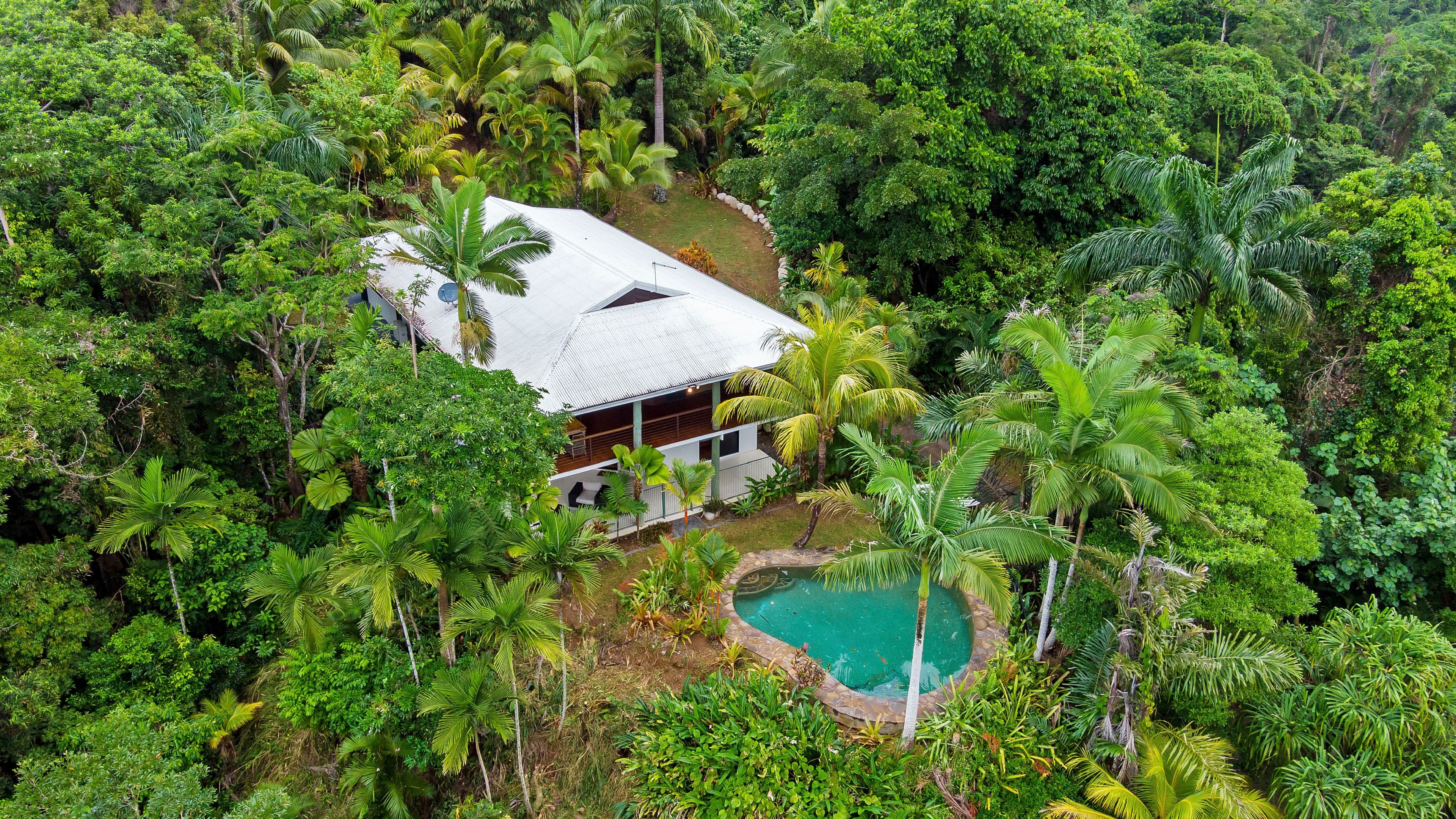 24 Bicton Close, Bingil Bay QLD 4852, Bingil Bay - Thumbnail 2
