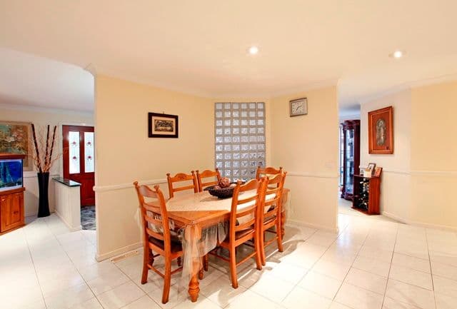 213 Broadhurst Avenue, RESERVOIR VIC 3073, Reservoir - Thumbnail 7