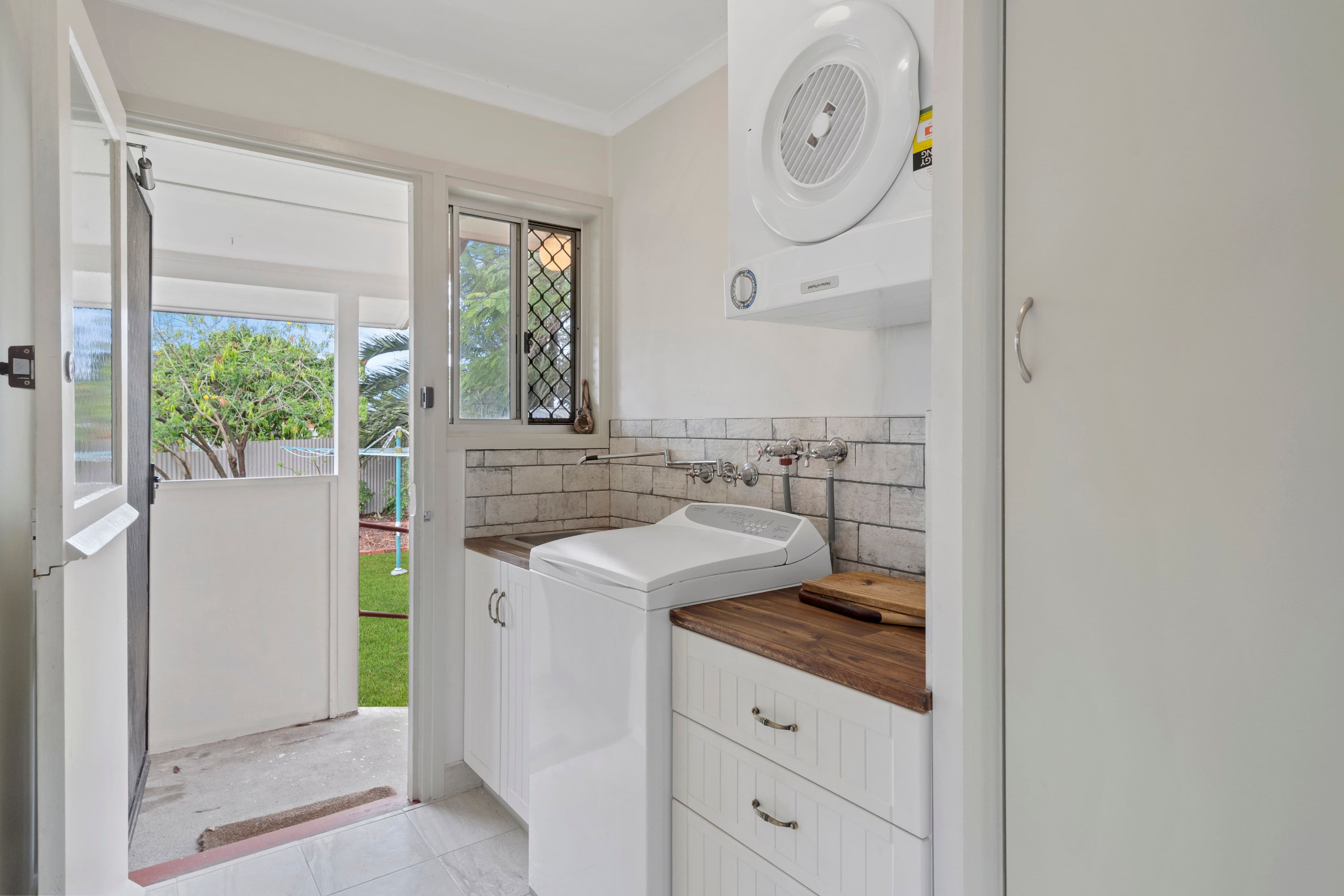 27 Karen Street, Woodridge QLD 4114, Woodridge - Thumbnail 7