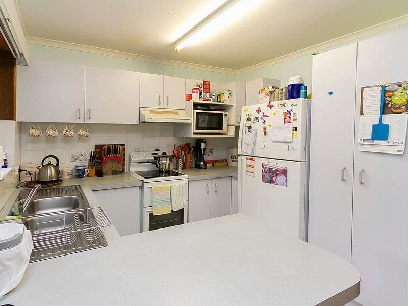 267 Boat Harbour Drive, Scarness QLD 4655, Scarness - Thumbnail 7