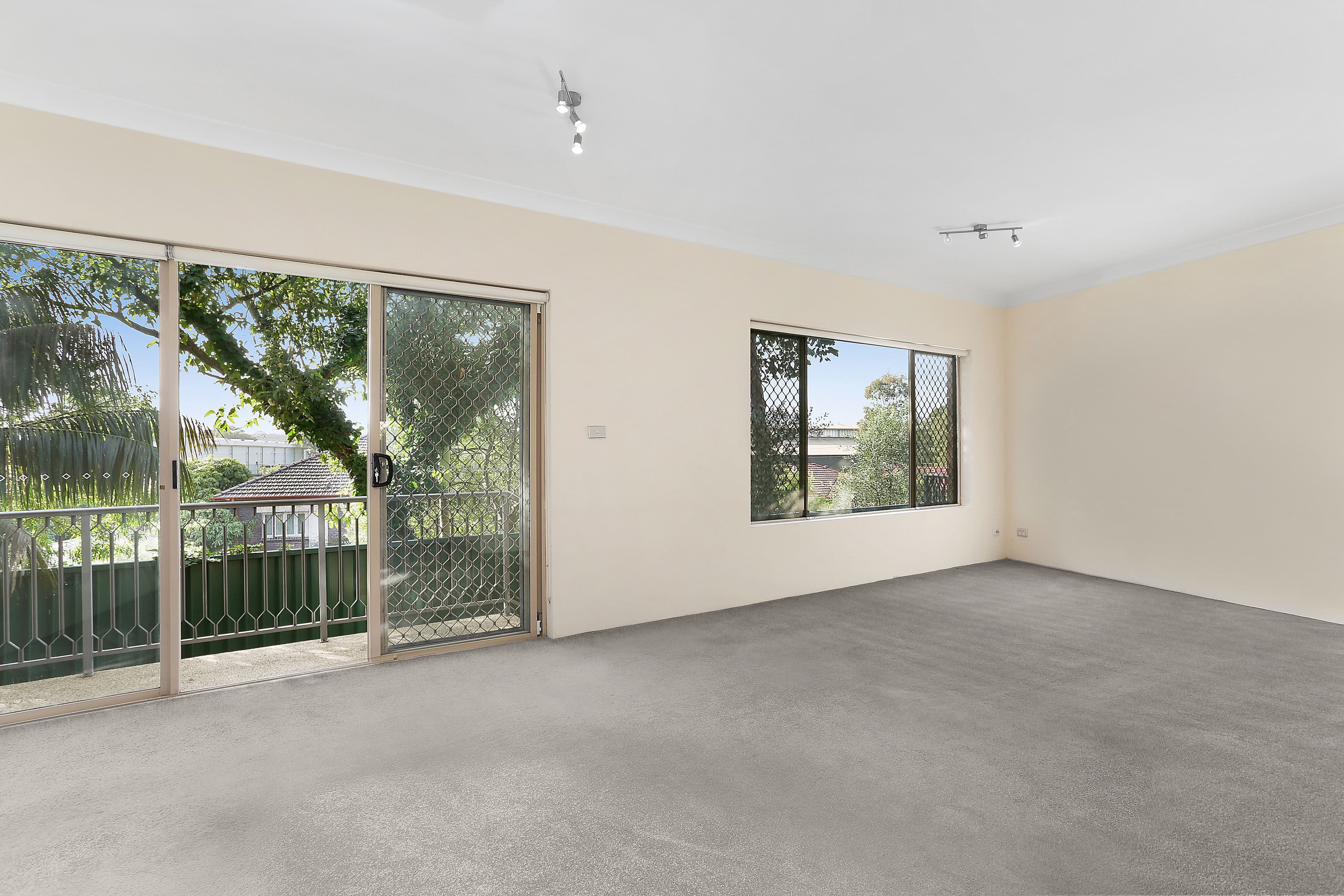 702-704 Anzac Parade, Kingsford NSW 2032, Kingsford - Thumbnail 2