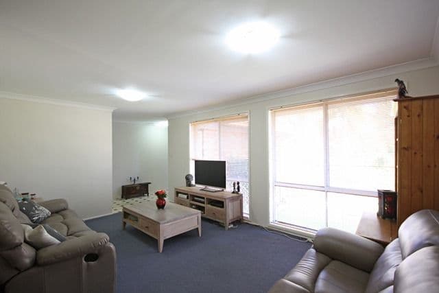 28 Shuttleworth Avenue, RABY NSW 2566, Raby - Thumbnail 4