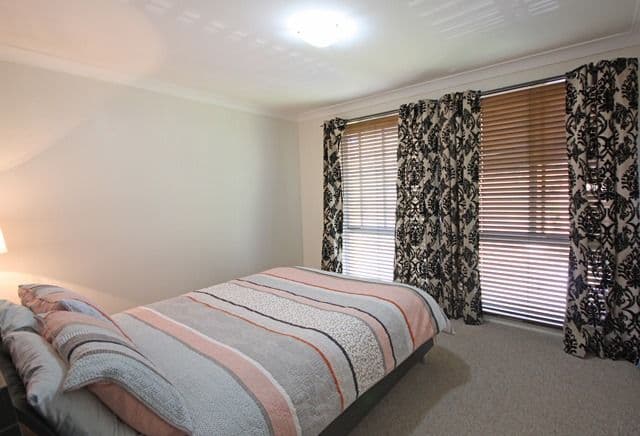 28 Shuttleworth Avenue, RABY NSW 2566, Raby - Thumbnail 5