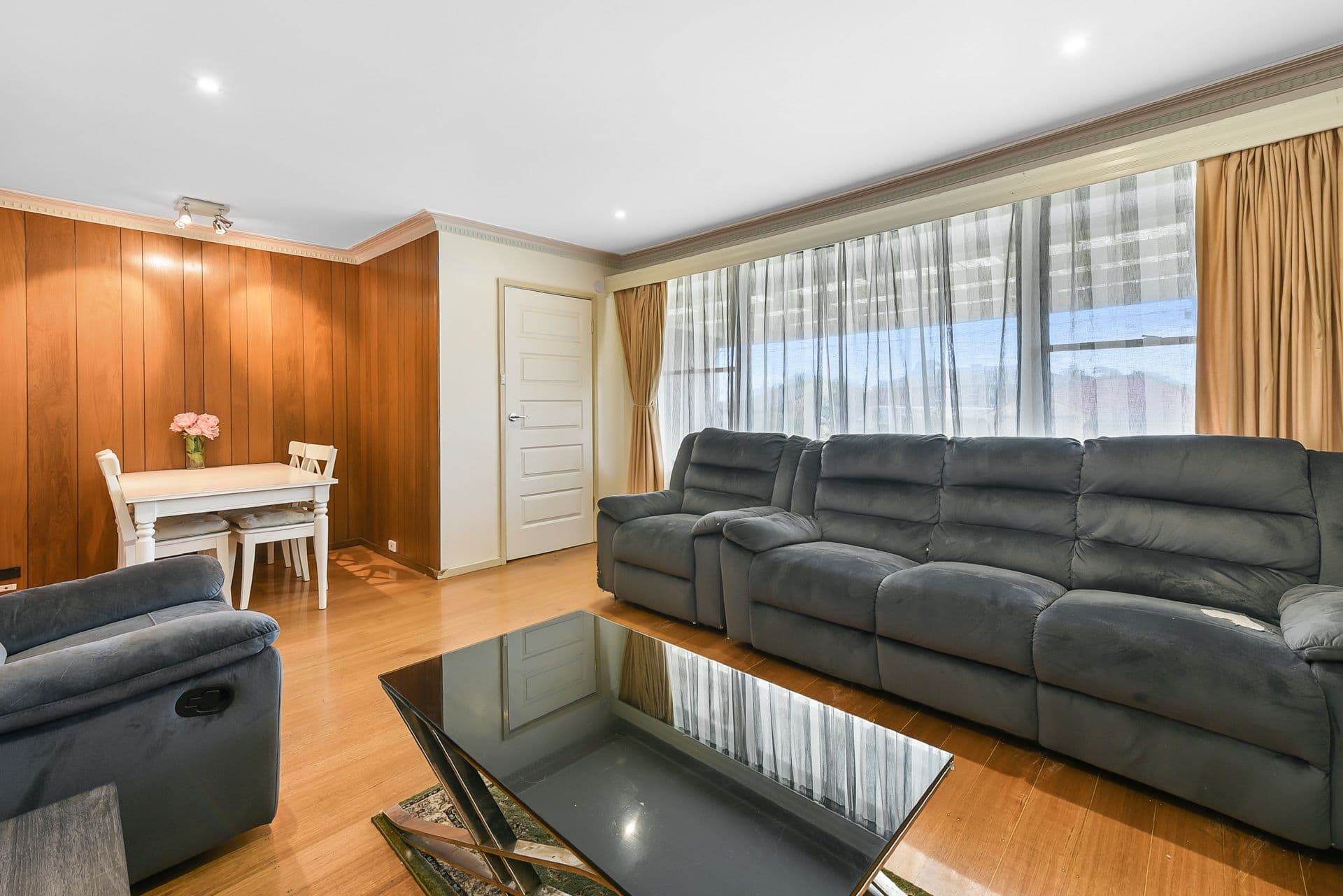 17 Emerald Drive, Springvale VIC 3171, Springvale - Thumbnail 4
