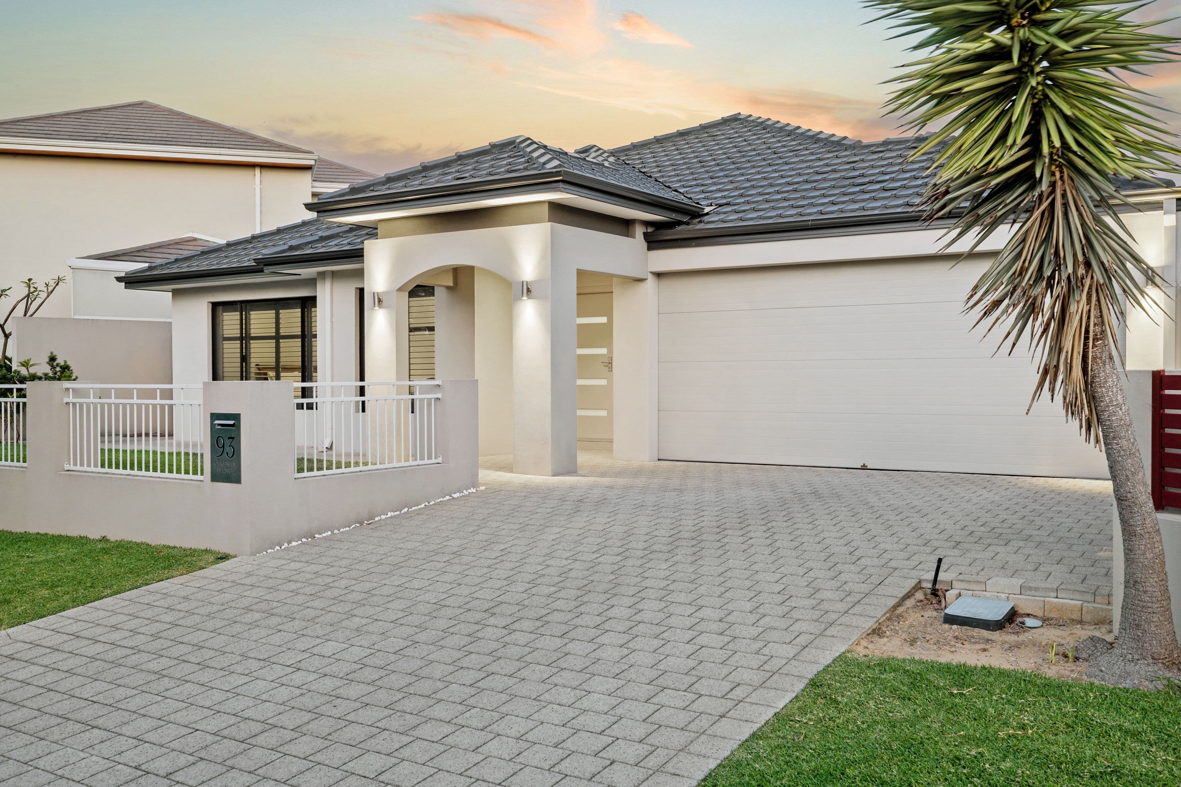 93 Careniup Avenue, Gwelup WA 6018, Gwelup - Thumbnail 2