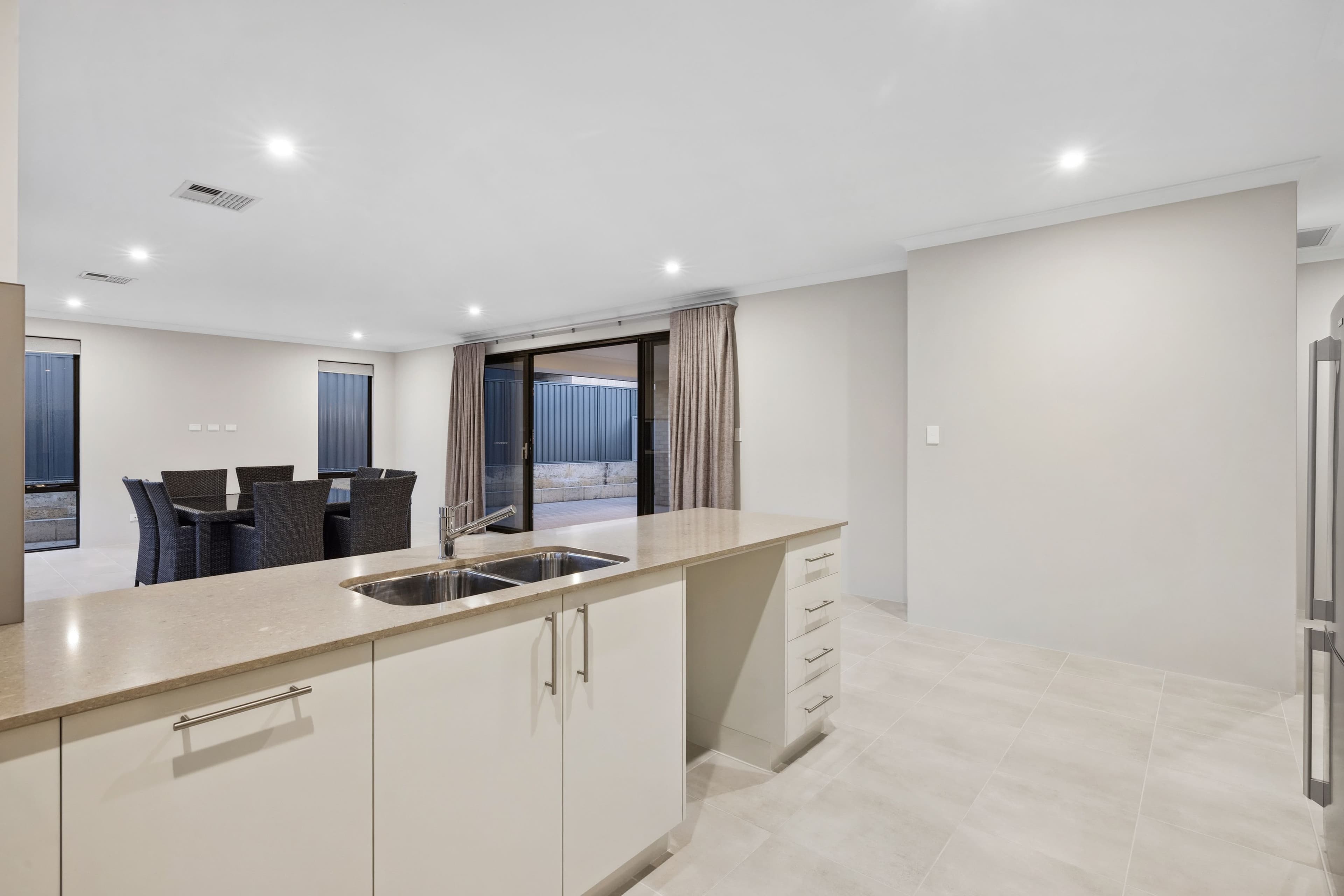 93 Careniup Avenue, Gwelup WA 6018, Gwelup - Thumbnail 8