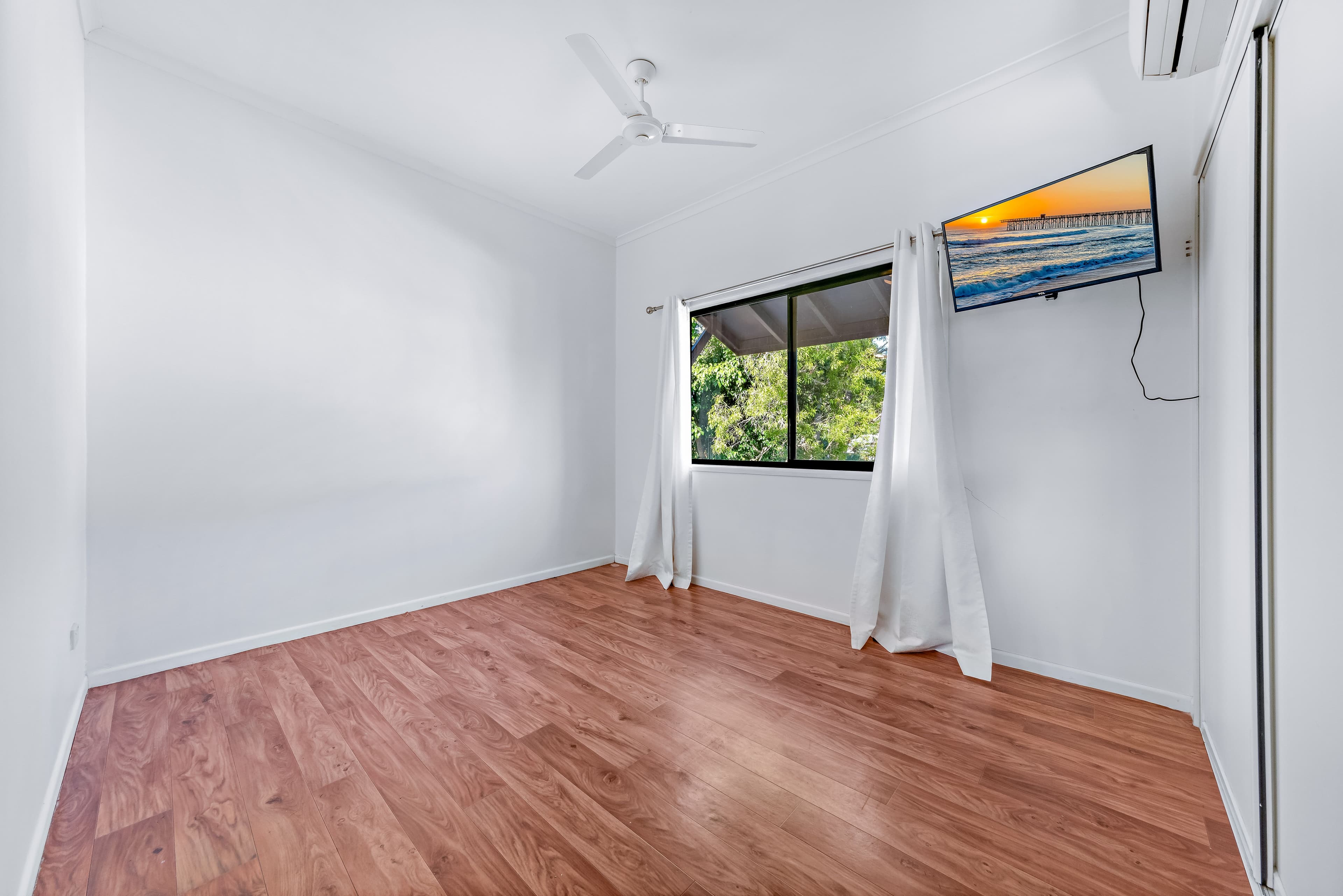 13 Faust Street, Proserpine QLD 4800, Proserpine - Thumbnail 6