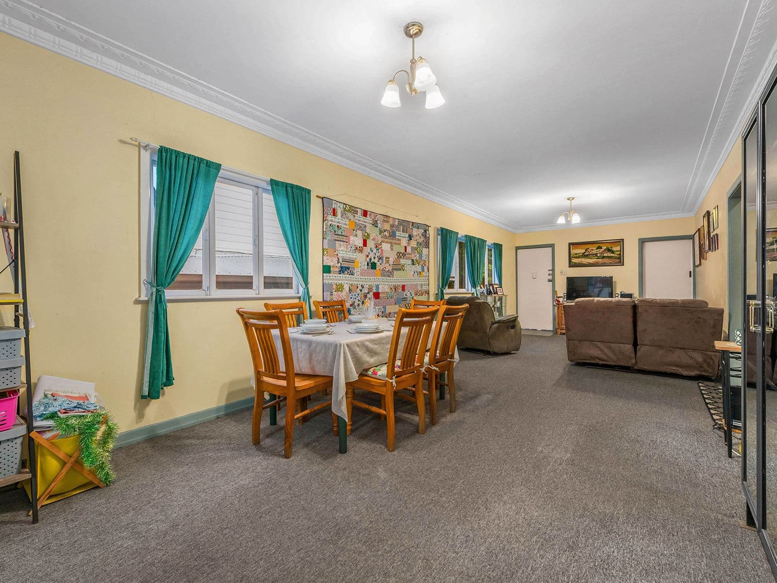 61 Shamrock Street, Gordon Park QLD 4031, Gordon Park - Thumbnail 3