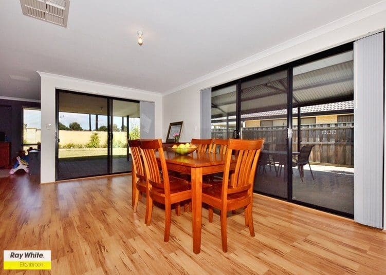 226 Charlottes Vista, Ellenbrook WA 6069, Ellenbrook - Thumbnail 2