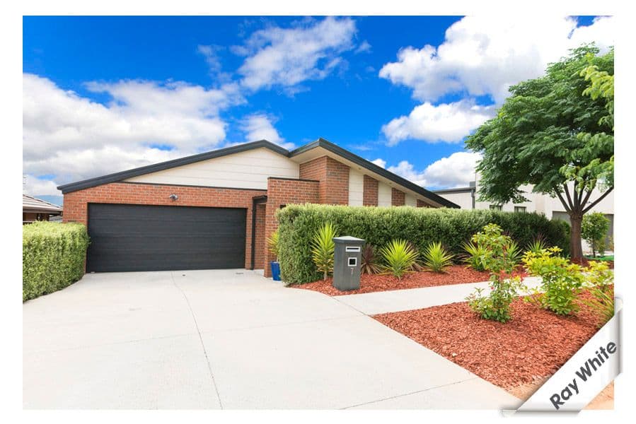7 Dagmar Berne Street, Macgregor ACT 2615, Macgregor - Image 1