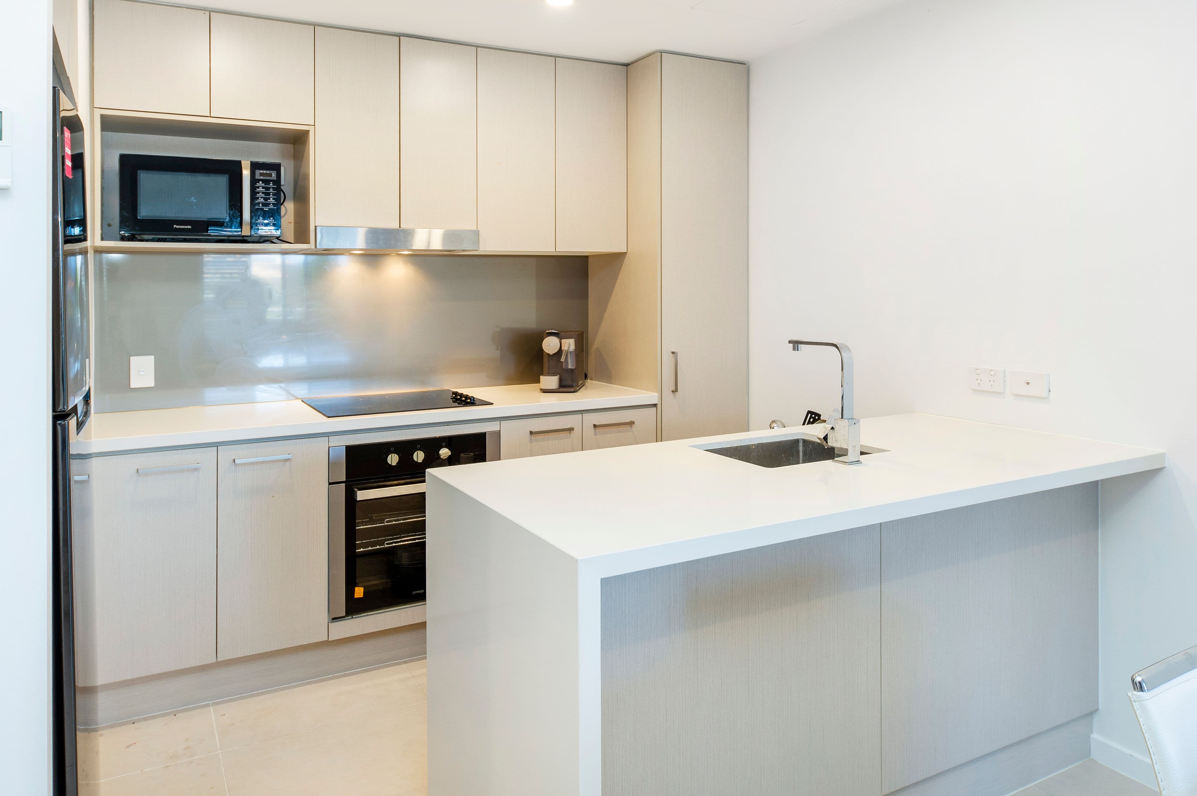 11 Andrews Street, Southport QLD 4215, Southport - Thumbnail 6