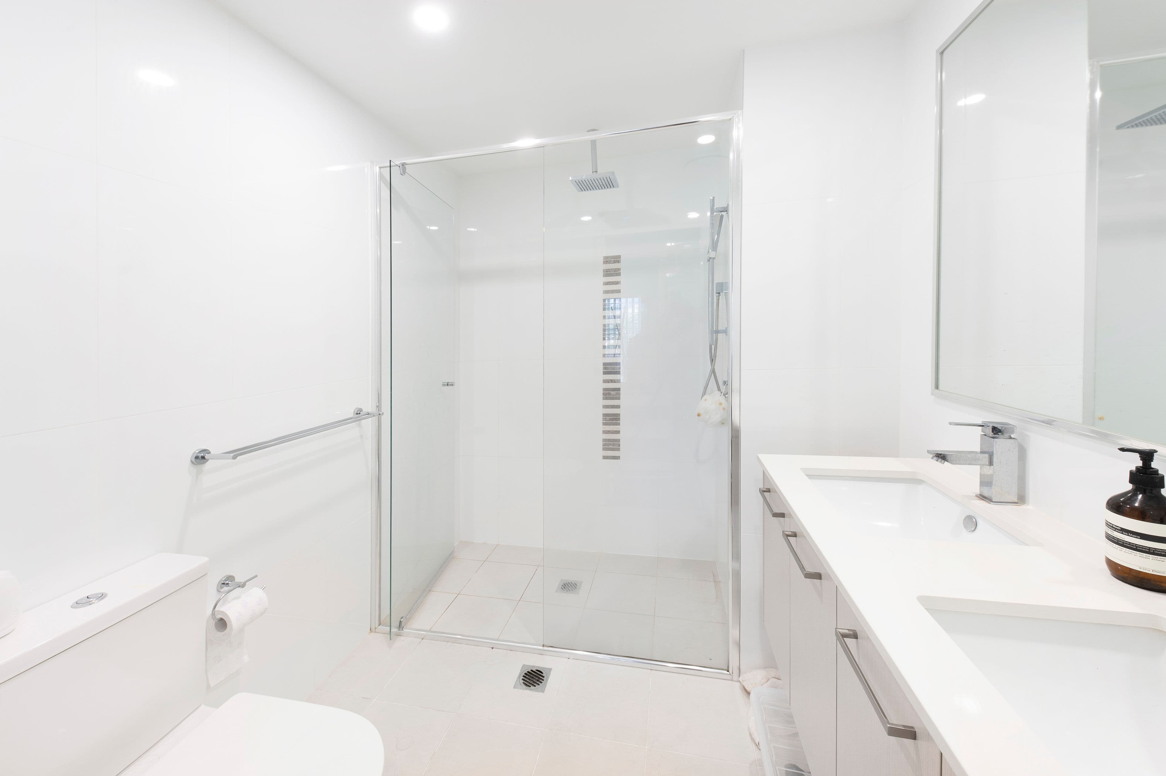 11 Andrews Street, Southport QLD 4215, Southport - Thumbnail 7