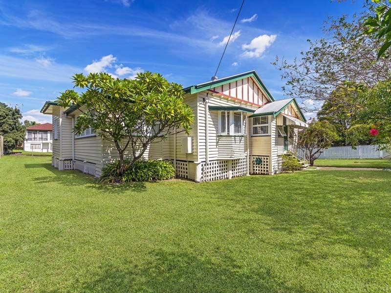62 Alderley Avenue, Alderley QLD 4051, Alderley - Thumbnail 2