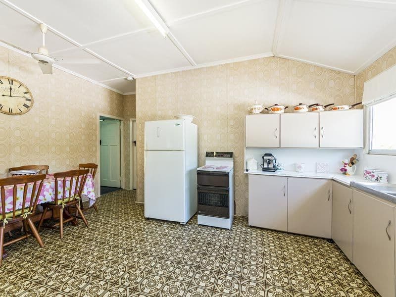 62 Alderley Avenue, Alderley QLD 4051, Alderley - Thumbnail 6