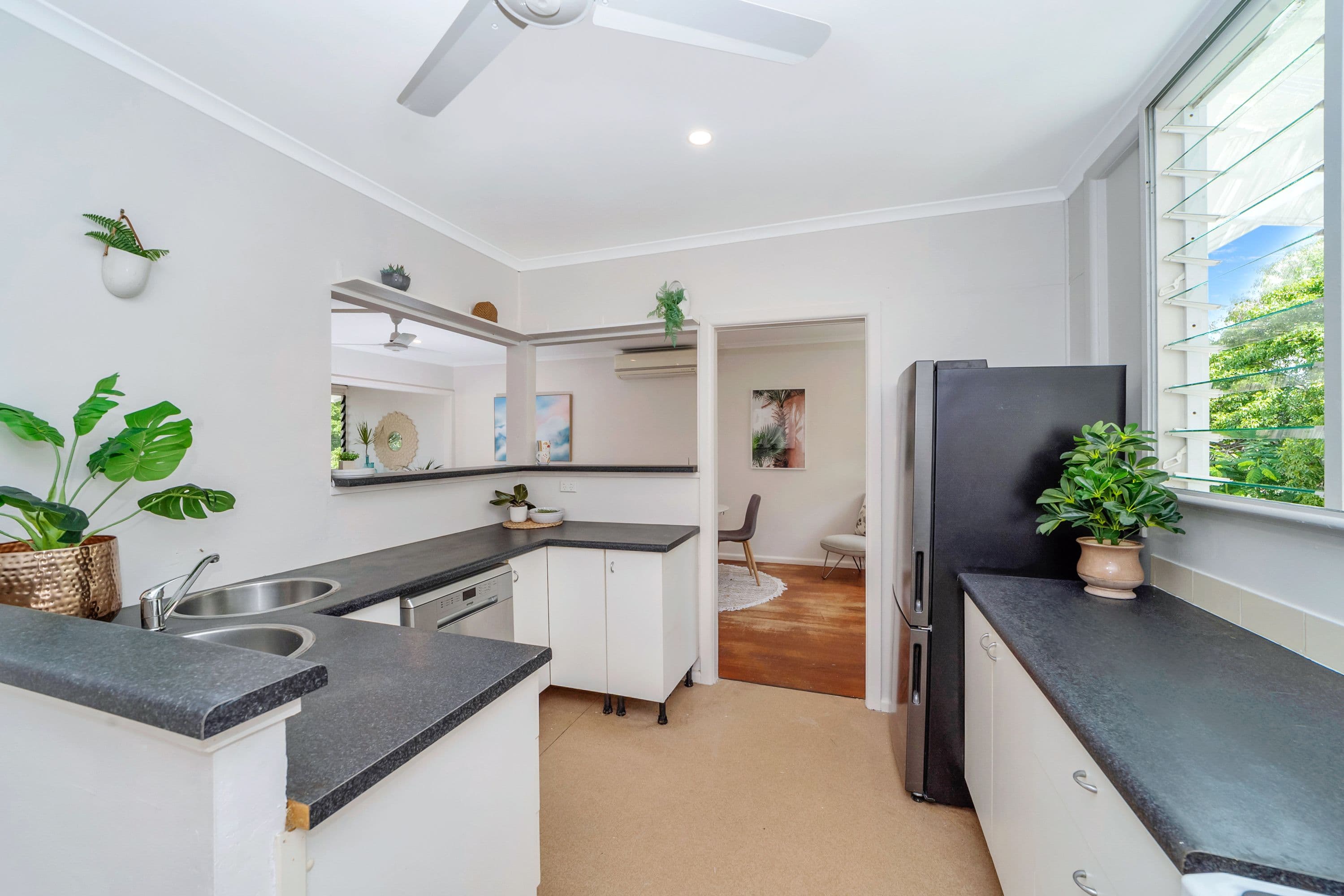 10 Havana Street, Rowes Bay QLD 4810, Rowes Bay - Thumbnail 4